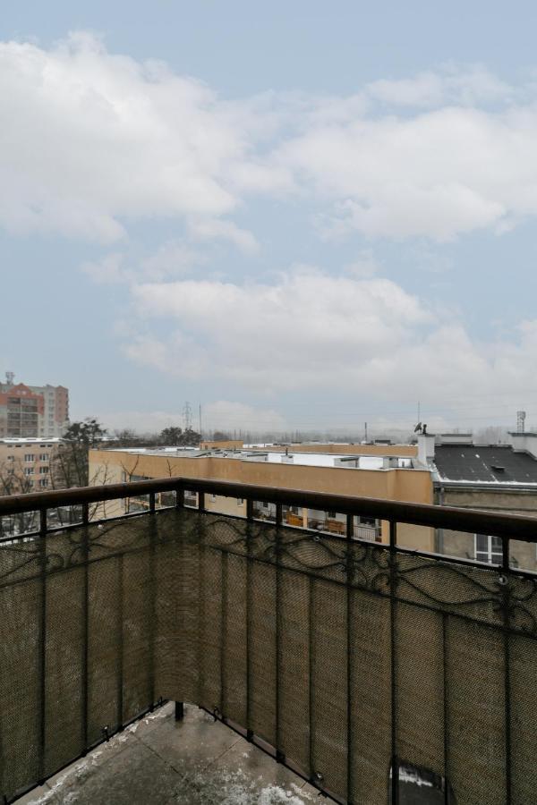 Wola Apartment With Balcony & Close To Metro By Noclegi Renters Warschau Exterior foto